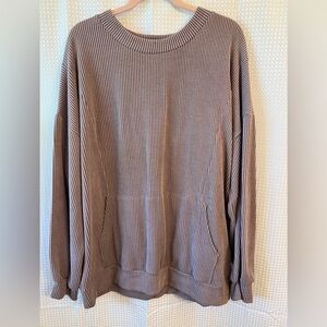 Mauve/Taupe Ribbed Sweatshirt with Front Pocket in Women’s Size 2X